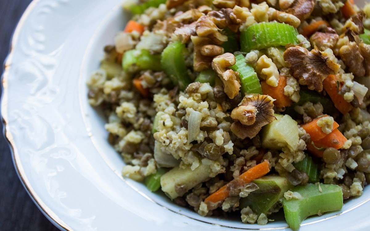 Warm-Lentil-Walnut-Apple-Salad-1200x750